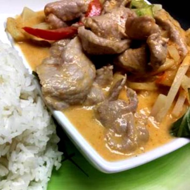 Spice Up Your Meal with Red Curry Delights