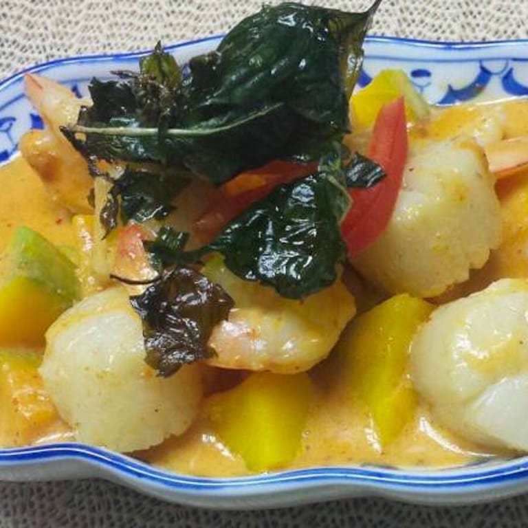 Explore Our Curry Dishes